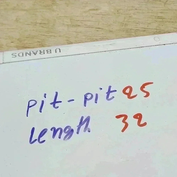 NWOT Torrid Cold Shoulder Short sleeve Cut out Blouse Lavender Size 3x 9550 - Picture 4 of 8